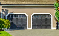 United Garage Door Service Cranston, RI 401-293-0640 United Garage Door Service Cranston, RI 401-293-0640